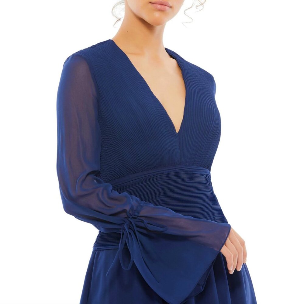Mac Duggal Women's Pleated Bell Sleeve Chiffon Mini Dress